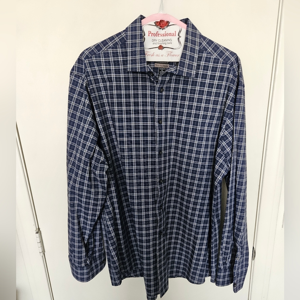 Jos A Banks Traveler Collection Tailored Fit Plaid Sportshirt Blue Size XL